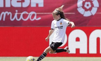 西甲老牌劲旅瓦伦西亚连续两场失利，面临保级挑战