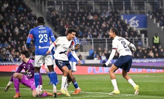 法甲第20轮战罢，巴黎圣日耳曼领跑积分榜，争冠形势愈发紧张
