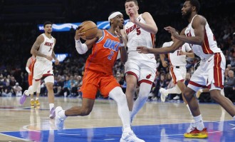 官方实力榜：雷霆重返榜马刺跌至第4 勇士第17