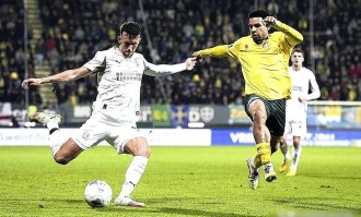 欧冠生死战！佩里西奇摊牌：输拜仁就回国米，意甲传奇要回来了？